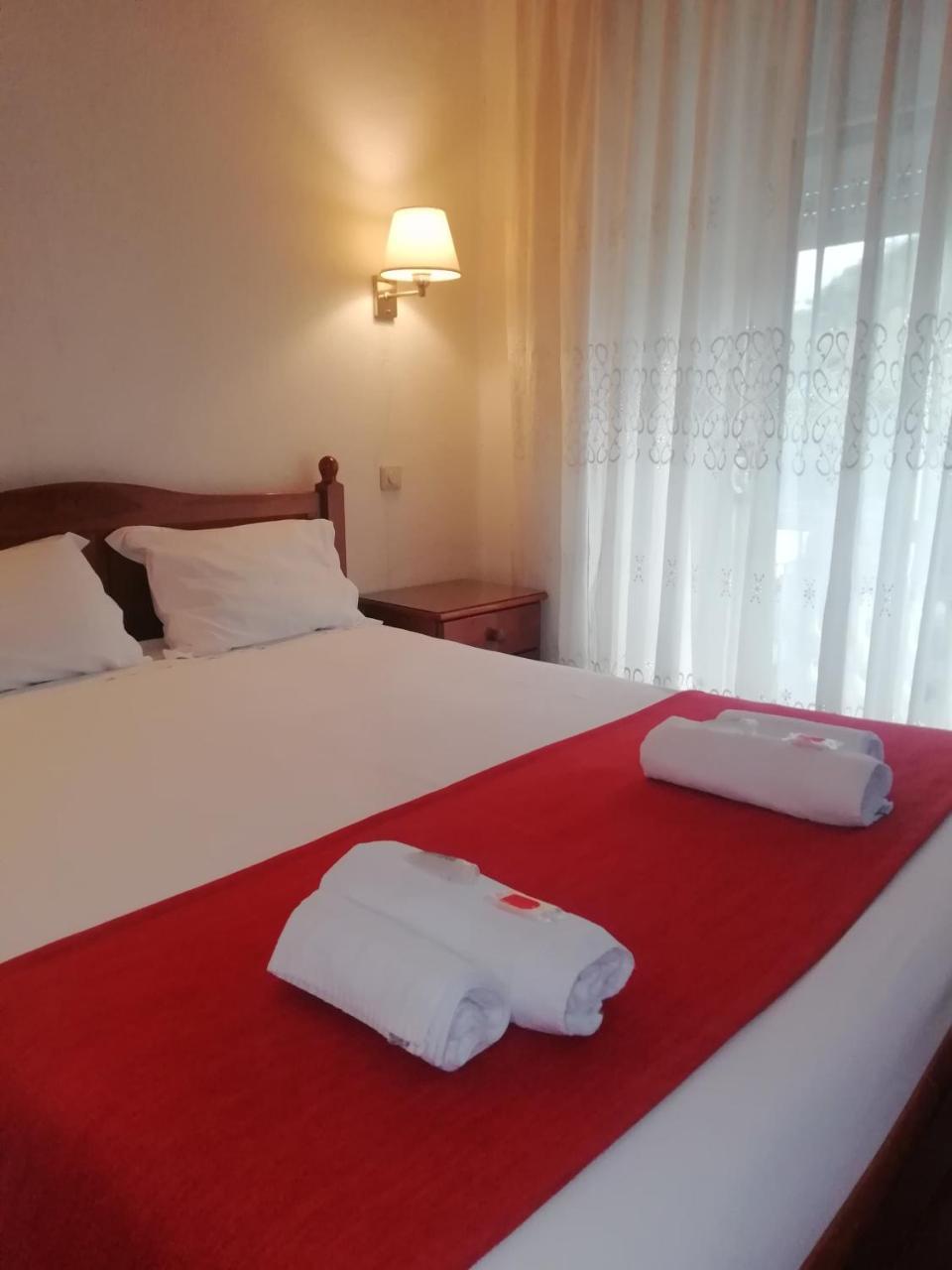 Apolo Bed & Breakfast ลิสบอน ภายนอก รูปภาพ