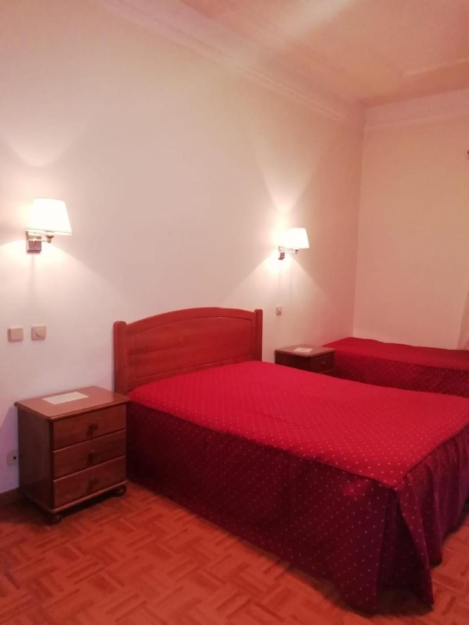 Apolo Bed & Breakfast ลิสบอน ภายนอก รูปภาพ